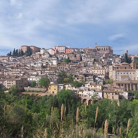 Le Stagioni Pension Loreto Aprutino Buitenkant foto