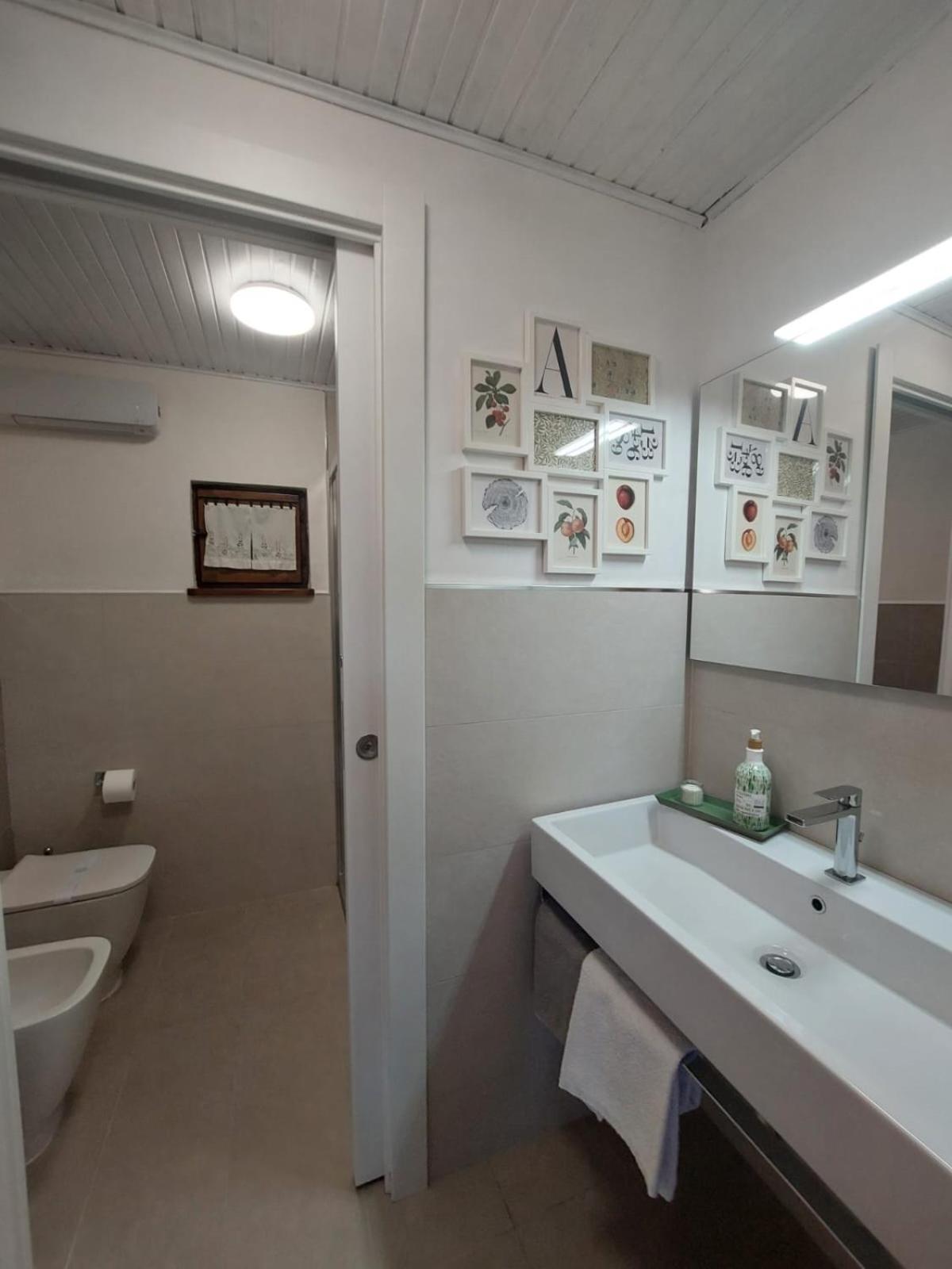 Le Stagioni Pension Loreto Aprutino Buitenkant foto