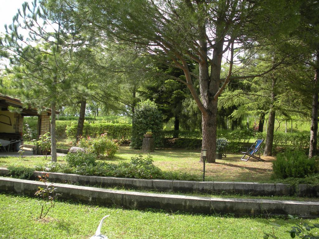Le Stagioni Pension Loreto Aprutino Buitenkant foto